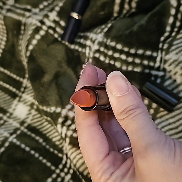 2 lipsticks - Picture 7 of 7